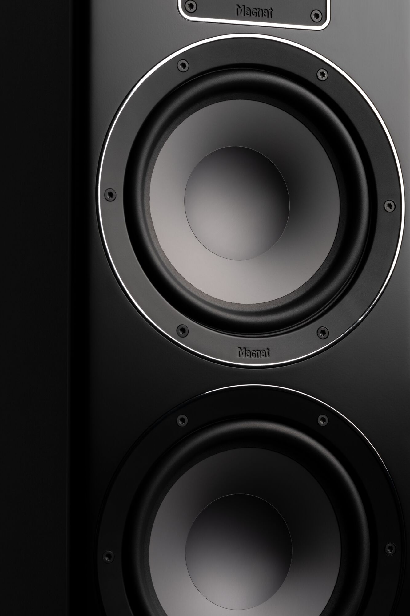 SIGNATURE 607 BLACK