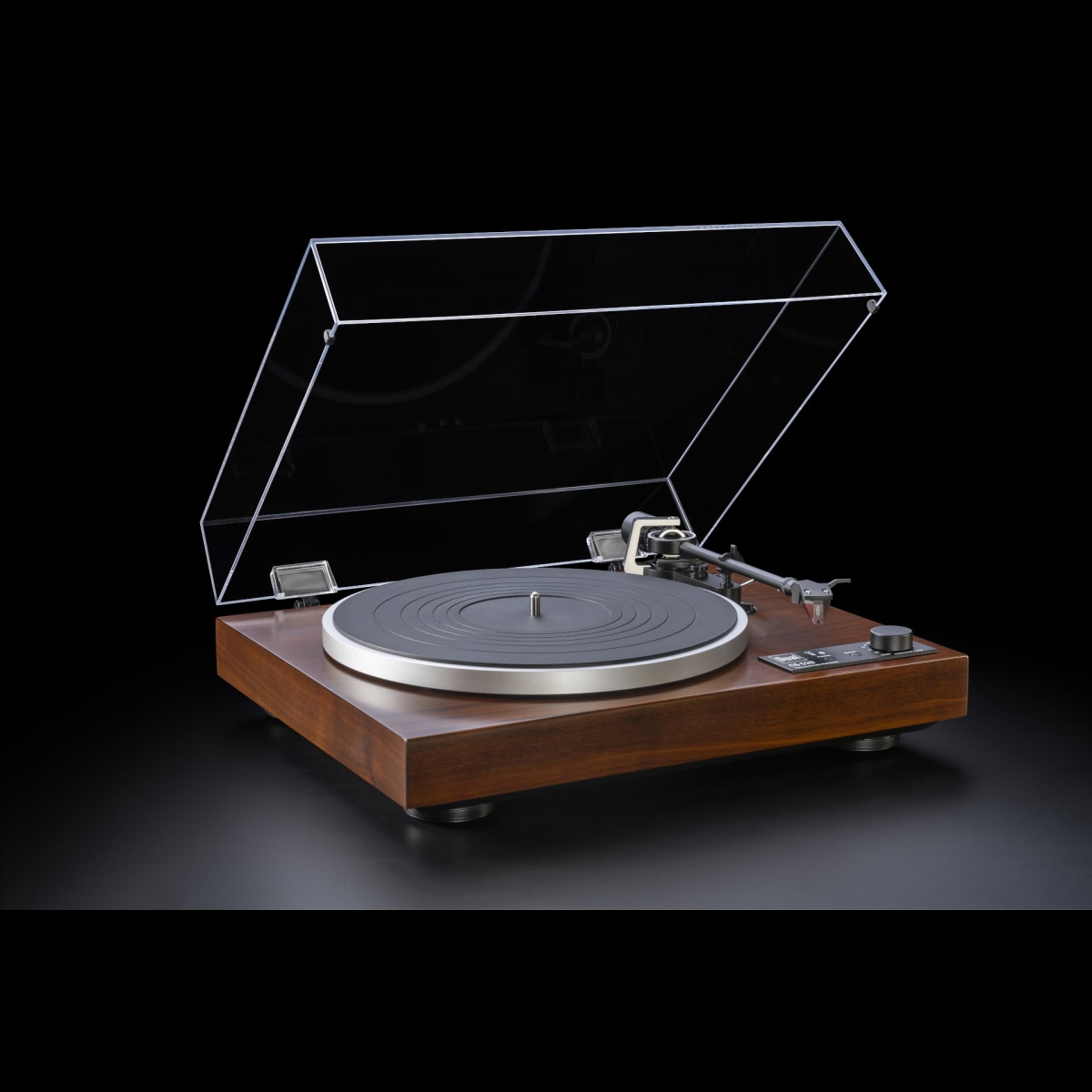 CS 529 BT WALNUT