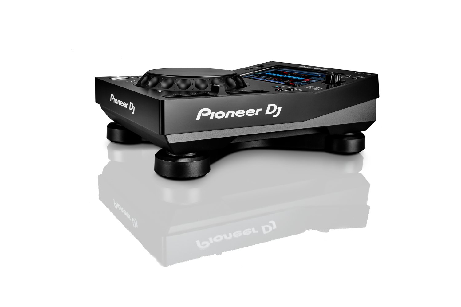 XDJ-700
