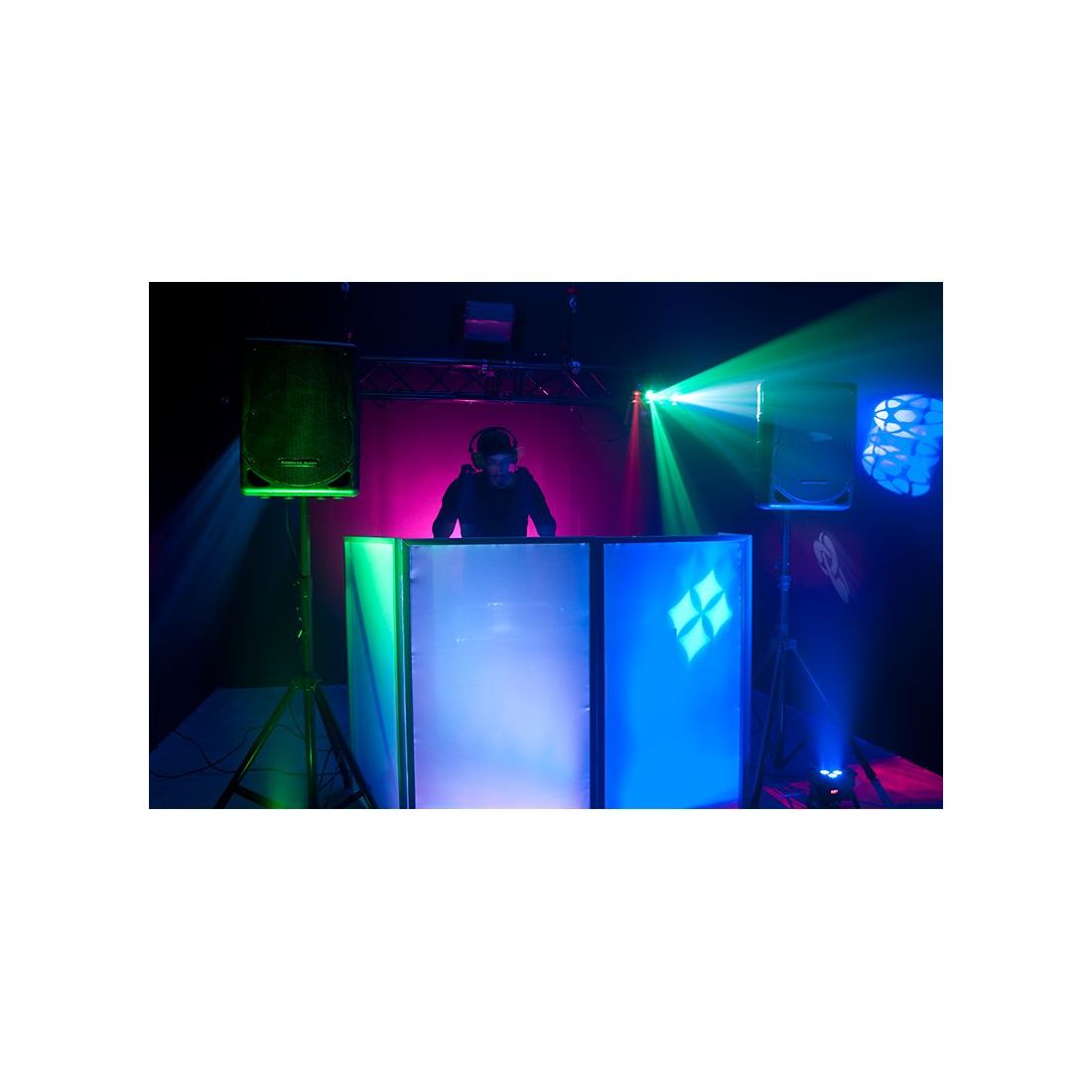 EVENT FAÇADE 2W